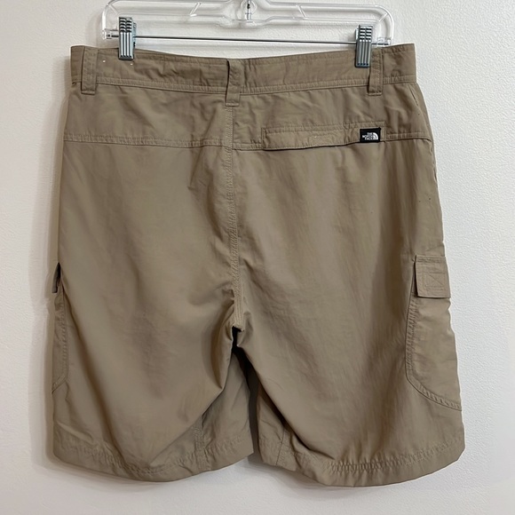 The North Face Shorts - Picture 5 of 9